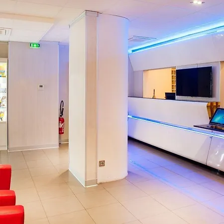 Le Pèlerin Aparthotel 4*