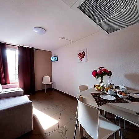 Le Pèlerin Aparthotel 4*
