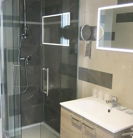 Le Pelerin Hotel apartamentowy Lourdes