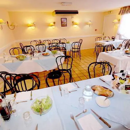 Le Pèlerin 4* Lourdes